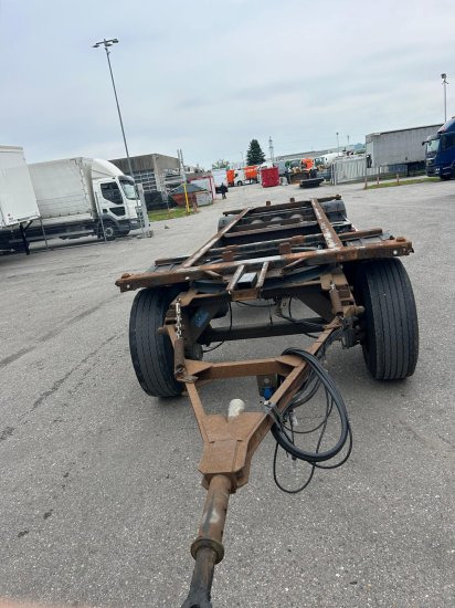 Kögel AW18, BDF-Lafette, BPW-Achsen - Trailer pengangkut mobil: gambar 5 Kögel AW18, BDF-Lafette, BPW-Achsen - Trailer pengangkut mobil: gambar 5