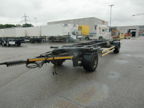 Krone AZ18, Maxi BDF-Lafette, BPW-Achsen - Trailer pengangkut mobil: gambar 3 Krone AZ18, Maxi BDF-Lafette, BPW-Achsen - Trailer pengangkut mobil: gambar 3