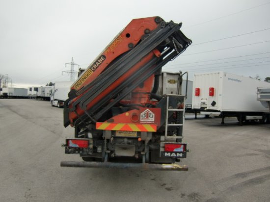 MAN TGA 33.430 6x4 Kipper, Manuel, E4 Palfinger Blatt-Blatt - Truk jungkit: gambar 5 MAN TGA 33.430 6x4 Kipper, Manuel, E4 Palfinger Blatt-Blatt - Truk jungkit: gambar 5