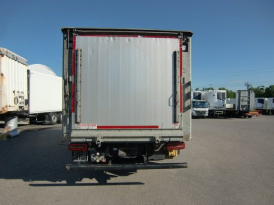 MAN TGS 18.420 Tiertransporter,Euro 6, Manual Seilwinde, el. Ladebordwand Voll Luft - Truk pengangkut kuda: gambar 5 MAN TGS 18.420 Tiertransporter,Euro 6, Manual Seilwinde, el. Ladebordwand Voll Luft - Truk pengangkut kuda: gambar 5