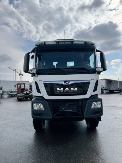 MAN TGS 26.430 6x4 3-Seitenkipper, HMF 2020K-RC Heckkran abnehmbar, - Truk jungkit, Truk derek: gambar 2 MAN TGS 26.430 6x4 3-Seitenkipper, HMF 2020K-RC Heckkran abnehmbar, - Truk jungkit, Truk derek: gambar 2