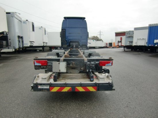 MAN TGX 26.440 BDF, XXL, Retarder, Automatik, E6, Liftachse, - Pengangkut kontainer/ Container truck: gambar 5 MAN TGX 26.440 BDF, XXL, Retarder, Automatik, E6, Liftachse, - Pengangkut kontainer/ Container truck: gambar 5