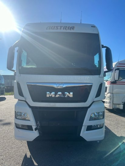 MAN TGX 26.440 BDF, XXL, Retarder, Automatik, E6, Liftachse, Motorschaden, Kurbelwellenschaden - Pengangkut kontainer/ Container truck: gambar 2 MAN TGX 26.440 BDF, XXL, Retarder, Automatik, E6, Liftachse, Motorschaden, Kurbelwellenschaden - Pengangkut kontainer/ Container truck: gambar 2