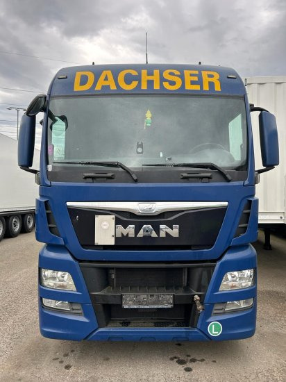 MAN TGX 26.440 XLX 6x2 Liftachse, Euro 6, Retarder, Motorschaden engine damage! - Pengangkut kontainer/ Container truck: gambar 2 MAN TGX 26.440 XLX 6x2 Liftachse, Euro 6, Retarder, Motorschaden engine damage! - Pengangkut kontainer/ Container truck: gambar 2
