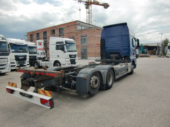 MAN TGX 26.440 XXL 6x2 Liftachse Euro 6 - Pengangkut kontainer/ Container truck: gambar 4 MAN TGX 26.440 XXL 6x2 Liftachse Euro 6 - Pengangkut kontainer/ Container truck: gambar 4