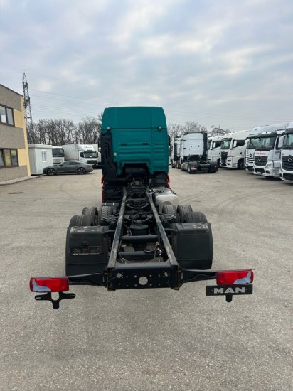 MAN TGX 26.500 XXL, 6x2, Jumbo, Liftachse, Intarder, Euro6, Full-Air - Truk sasis: gambar 5 MAN TGX 26.500 XXL, 6x2, Jumbo, Liftachse, Intarder, Euro6, Full-Air - Truk sasis: gambar 5