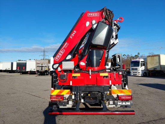 MAN TGX 26.510 LL Pritsche, Fassi F545RA.2.28XE, Containerverschlüsse, - Truk flatbed, Truk derek: gambar 3 MAN TGX 26.510 LL Pritsche, Fassi F545RA.2.28XE, Containerverschlüsse, - Truk flatbed, Truk derek: gambar 3