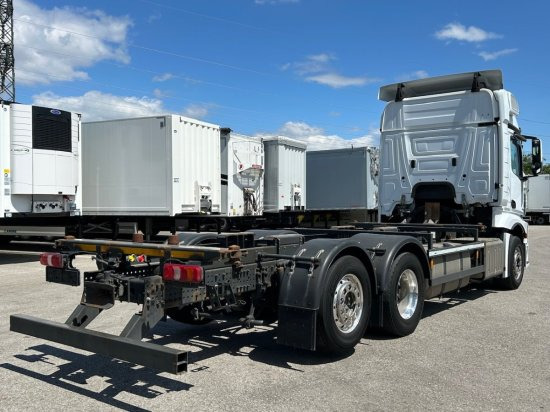 Mercedes-Benz Actros 2545 6x2 BDF E6, Retarder, Alufelgen - Pengangkut kontainer/ Container truck: gambar 5 Mercedes-Benz Actros 2545 6x2 BDF E6, Retarder, Alufelgen - Pengangkut kontainer/ Container truck: gambar 5