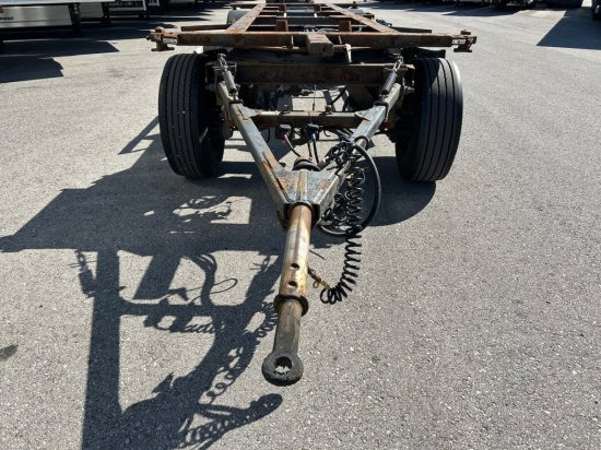 Renders Standard-Lafette BDF, BPW-Achsen - Trailer pengangkut mobil: gambar 2 Renders Standard-Lafette BDF, BPW-Achsen - Trailer pengangkut mobil: gambar 2