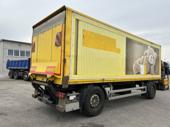 Saxas, Anhängewagen Kofferaufbau mit Hebebühne - Trailer kotak tertutup: gambar 1 Saxas, Anhängewagen Kofferaufbau mit Hebebühne - Trailer kotak tertutup: gambar 1