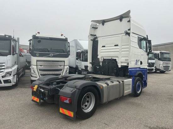 MAN TGX 18.520 XXL, EURO 6, Intarder, Hydraulik - Tractor head: gambar 4 MAN TGX 18.520 XXL, EURO 6, Intarder, Hydraulik - Tractor head: gambar 4