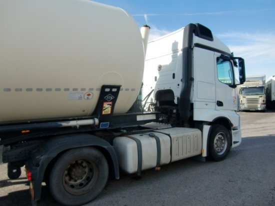 Mercedes-Benz Actros 1845, MP4 - Tractor head: gambar 4 Mercedes-Benz Actros 1845, MP4 - Tractor head: gambar 4