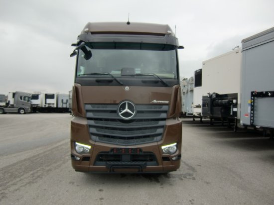 Mercedes-Benz Actros 1848 Gigaspace, Retarder, Standklima Retarder, Mirrow Cam - Tractor head: gambar 2 Mercedes-Benz Actros 1848 Gigaspace, Retarder, Standklima Retarder, Mirrow Cam - Tractor head: gambar 2