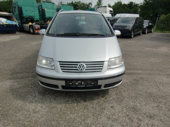 VW Sharan 1,9TDi 4 Motion 7 Sitze - Mobil: gambar 2 VW Sharan 1,9TDi 4 Motion 7 Sitze - Mobil: gambar 2