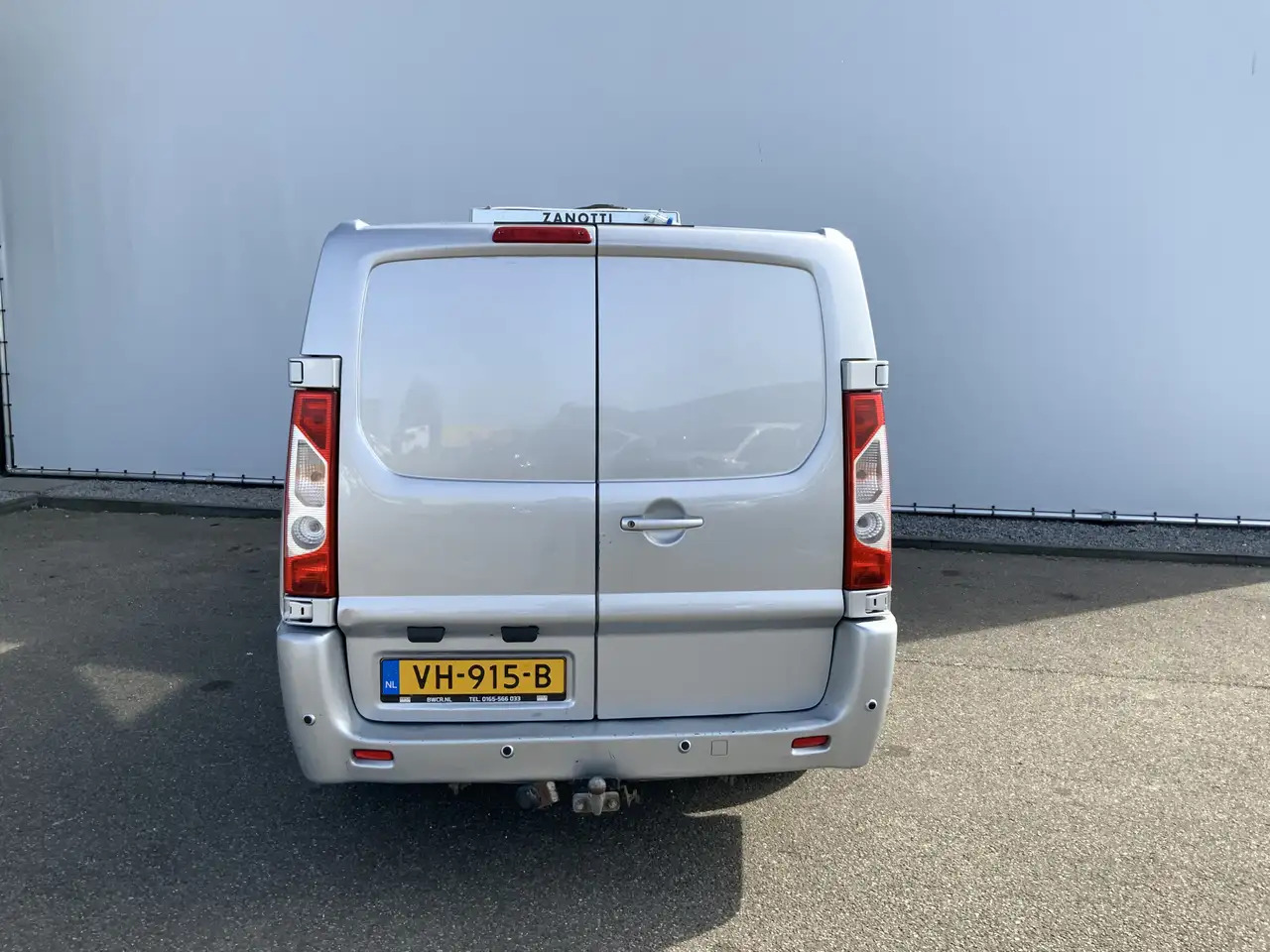 Citroen Jumpy 2.0 HDI L2H1 Koelauto werkt 100% Dag & Nacht Airco - Van berpendingin: gambar 3 Citroen Jumpy 2.0 HDI L2H1 Koelauto werkt 100% Dag & Nacht Airco - Van berpendingin: gambar 3