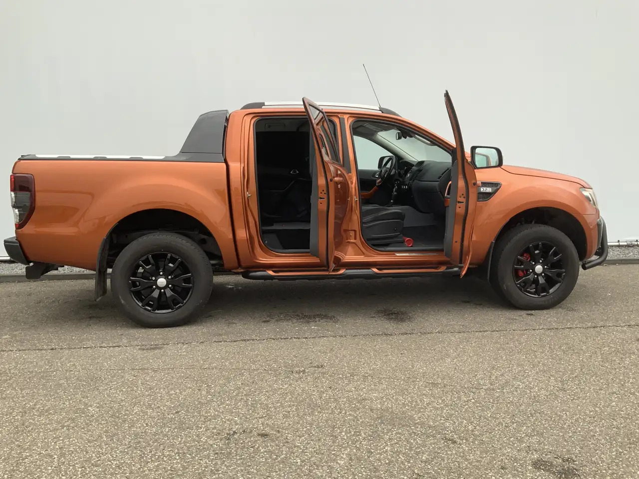 Truk pikap Ford Ranger 3.2 TDCi Wildtrak Super Automaat Cab Airco Cruise: gambar 29 Truk pikap Ford Ranger 3.2 TDCi Wildtrak Super Automaat Cab Airco Cruise: gambar 29