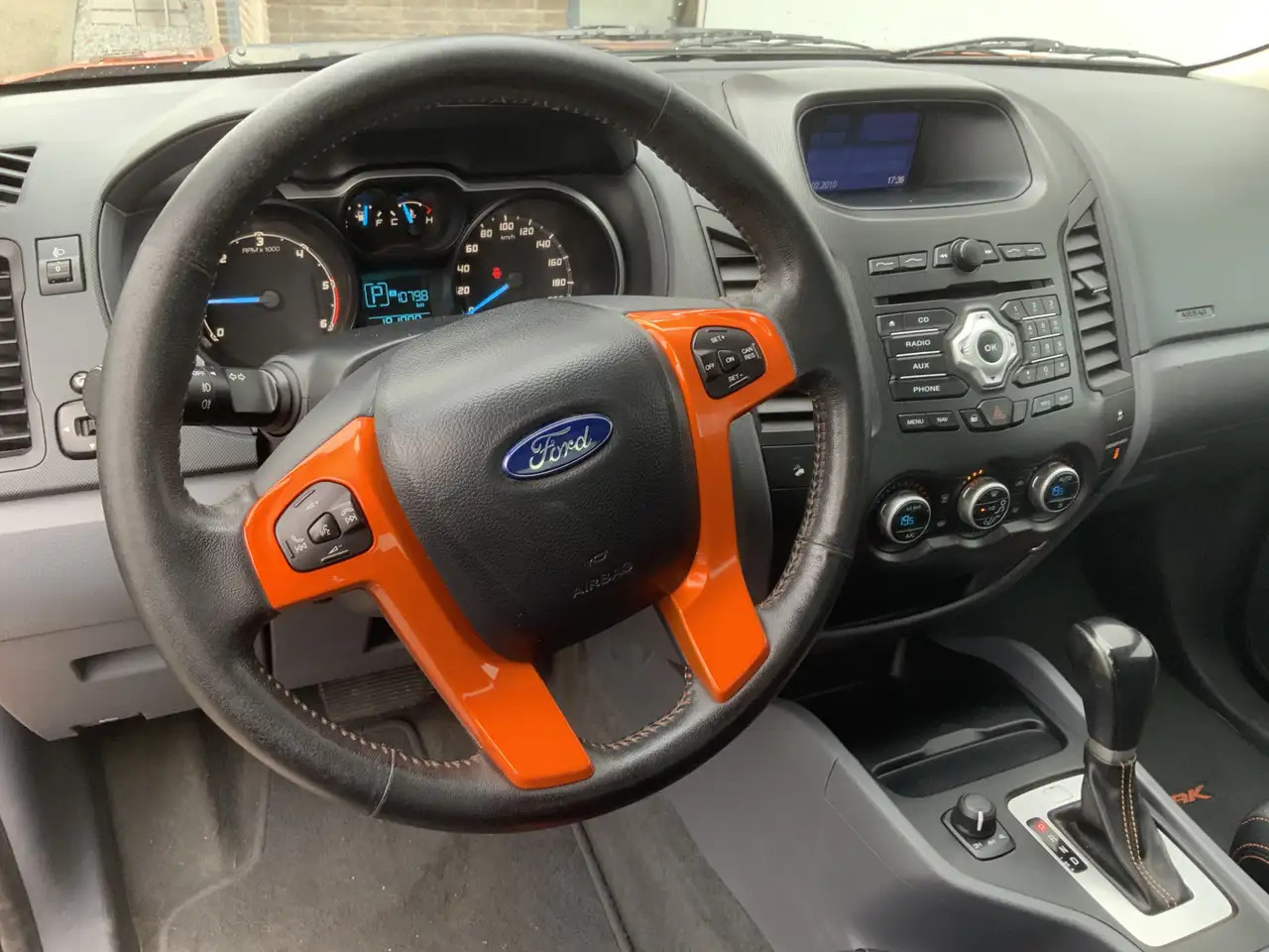 Truk pikap Ford Ranger 3.2 TDCi Wildtrak Super Automaat Cab Airco Cruise: gambar 6 Truk pikap Ford Ranger 3.2 TDCi Wildtrak Super Automaat Cab Airco Cruise: gambar 6