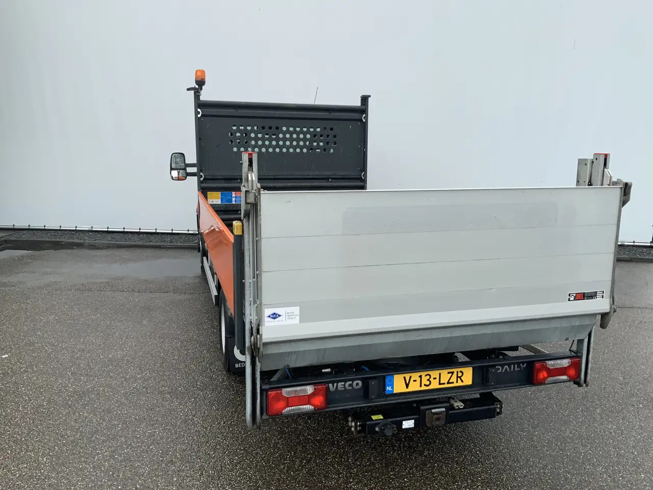 Iveco Daily 35C14 2.3 375 Pick Up & LaadLift Airco Navi Trekha - Van flatbed: gambar 3 Iveco Daily 35C14 2.3 375 Pick Up & LaadLift Airco Navi Trekha - Van flatbed: gambar 3