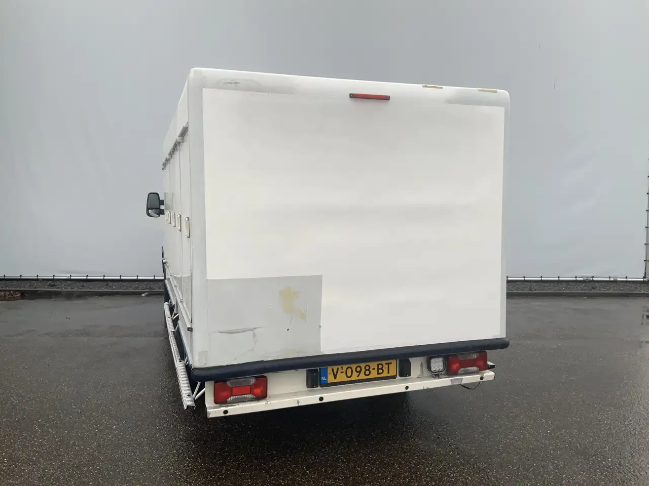 Iveco Daily 35S12 2.3 345 VriesAuto 10 deuren _40 gr onder 0, - Van berpendingin: gambar 2 Iveco Daily 35S12 2.3 345 VriesAuto 10 deuren _40 gr onder 0, - Van berpendingin: gambar 2