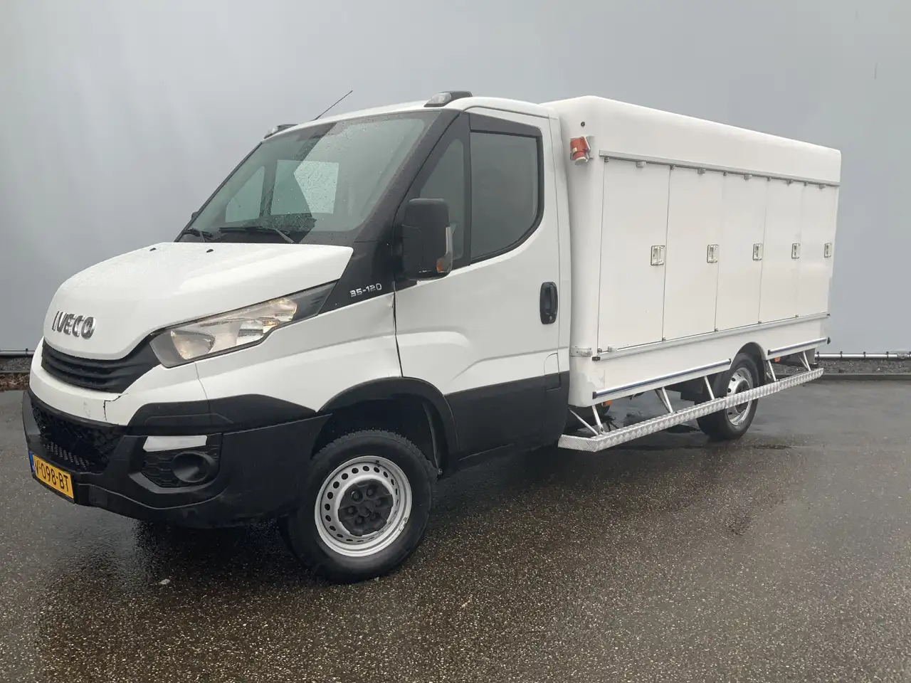 Iveco Daily 35S12 2.3 345 VriesAuto 10 deuren _40 gr onder 0, - Van berpendingin: gambar 1 Iveco Daily 35S12 2.3 345 VriesAuto 10 deuren _40 gr onder 0, - Van berpendingin: gambar 1