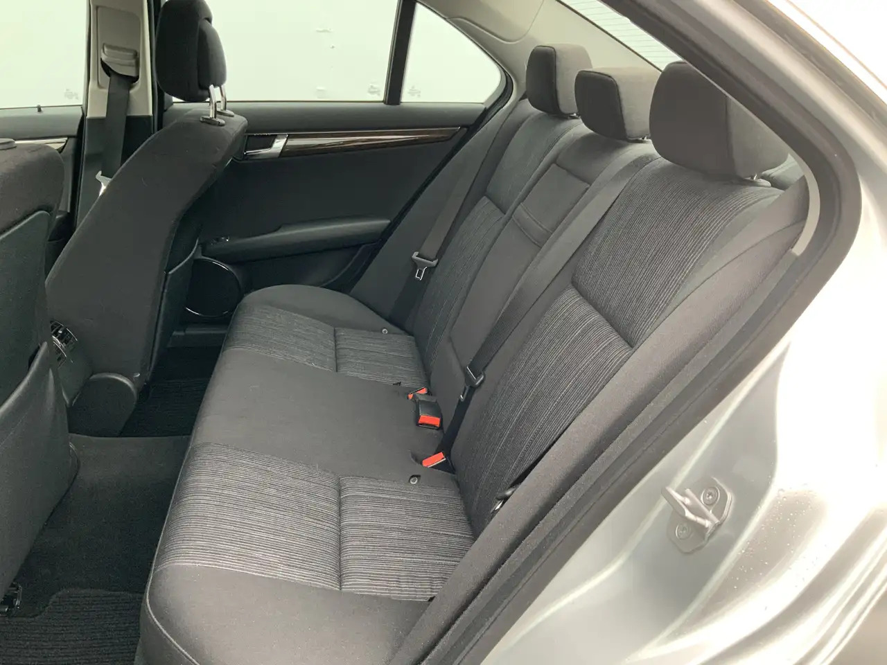 Mercedes-Benz C 200 K Elegance UNIEK ! Airco Compressor Alu Velg Euro - Mobil sedan: gambar 5 Mercedes-Benz C 200 K Elegance UNIEK ! Airco Compressor Alu Velg Euro - Mobil sedan: gambar 5