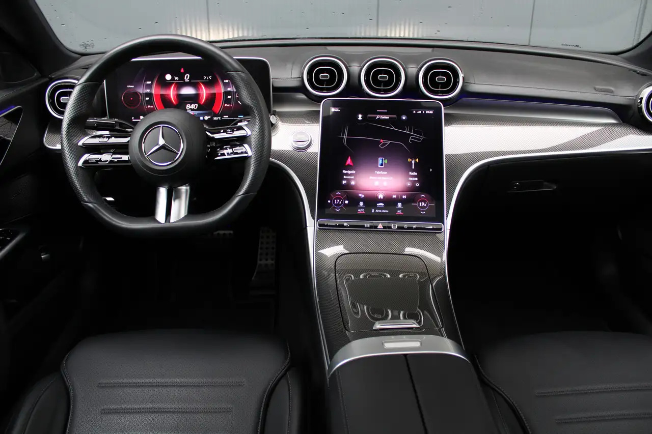Mercedes-Benz C-klasse AMG-line (Nightpakket, Sfeerverlichting, - Mobil sedan: gambar 3 Mercedes-Benz C-klasse AMG-line (Nightpakket, Sfeerverlichting, - Mobil sedan: gambar 3
