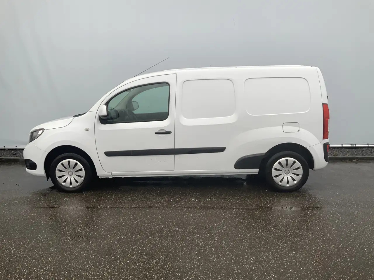 Mercedes-Benz Citan 109 CDI BlueEFFICIENCY Extra Lang Maxi Airco Euro - Van kecil: gambar 3 Mercedes-Benz Citan 109 CDI BlueEFFICIENCY Extra Lang Maxi Airco Euro - Van kecil: gambar 3