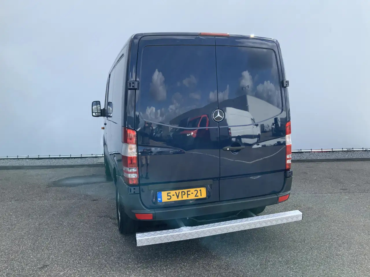 Mercedes-Benz Sprinter 210 2.2 CDI 325 L1H1 Airco Cruise 3 Zits Opstap Ba - Van panel: gambar 2 Mercedes-Benz Sprinter 210 2.2 CDI 325 L1H1 Airco Cruise 3 Zits Opstap Ba - Van panel: gambar 2