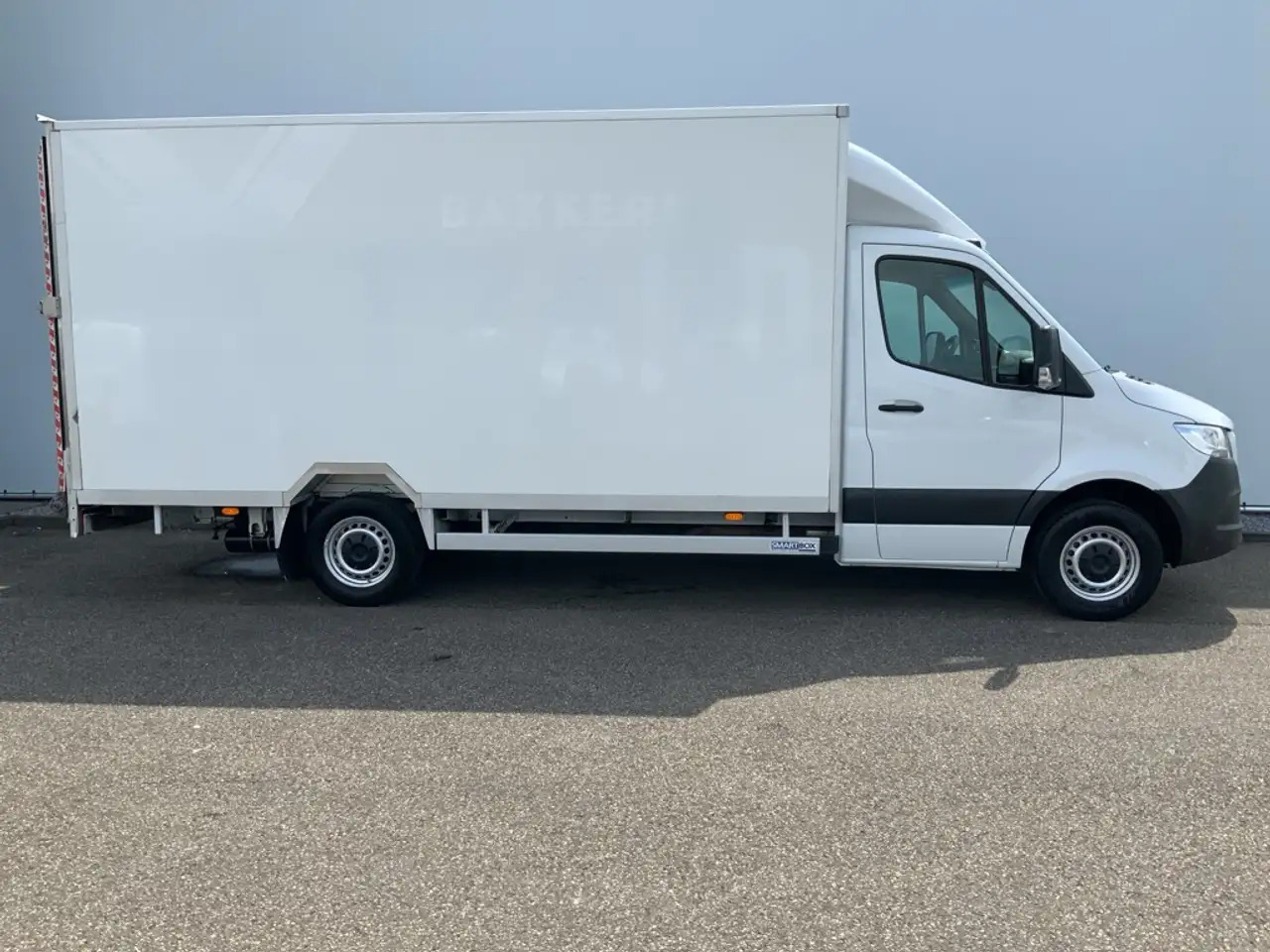 Mercedes-Benz Sprinter 314 2.2 CDI 432 Automaat Meubelbak & Klep Veer Air - Van box: gambar 3 Mercedes-Benz Sprinter 314 2.2 CDI 432 Automaat Meubelbak & Klep Veer Air - Van box: gambar 3