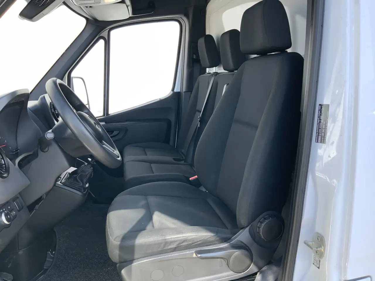 Mercedes-Benz Sprinter 314 2.2 CDI L3 Airco Meubelbak & Lift Bakmaat L420 - Van box: gambar 4 Mercedes-Benz Sprinter 314 2.2 CDI L3 Airco Meubelbak & Lift Bakmaat L420 - Van box: gambar 4