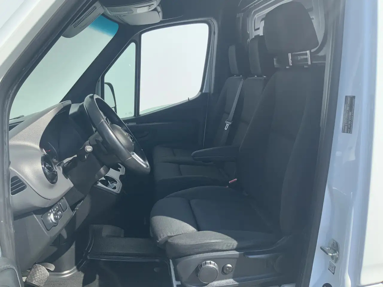 Mercedes-Benz Sprinter 316 2.2 CDI L2H2 DC Automaat Cruise Airco 3 Zits W - Van panel: gambar 4 Mercedes-Benz Sprinter 316 2.2 CDI L2H2 DC Automaat Cruise Airco 3 Zits W - Van panel: gambar 4