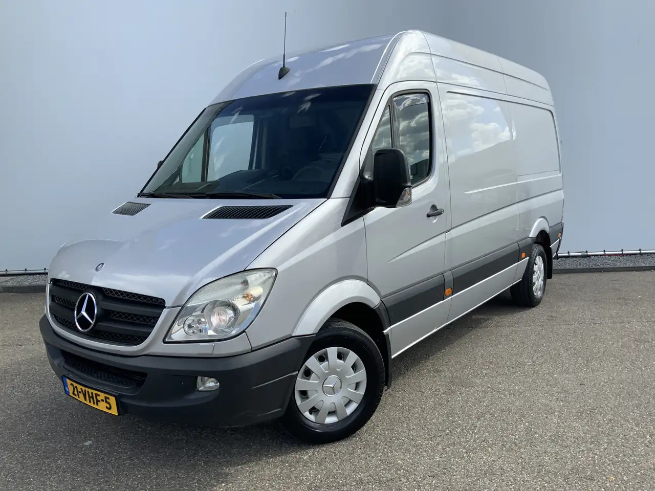 Mercedes-Benz Sprinter 318 3.0 CDI 366 L2 H2 Automaat Airco Cruise Camera - Van panel: gambar 1 Mercedes-Benz Sprinter 318 3.0 CDI 366 L2 H2 Automaat Airco Cruise Camera - Van panel: gambar 1