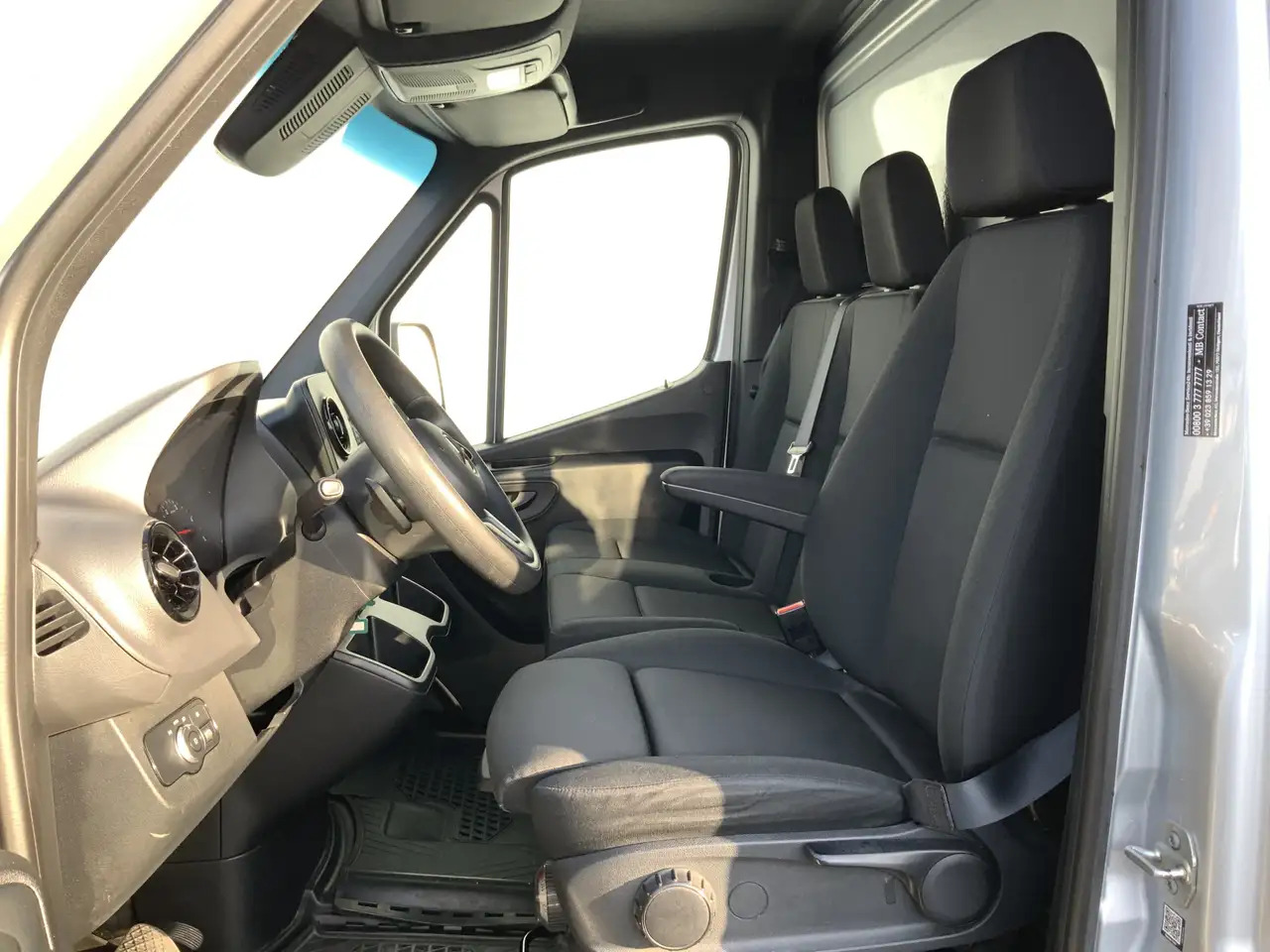 Mercedes-Benz Sprinter 519 1.9 CDI L2 RWD Pick Up Automaat Airco Cruise N - Van flatbed: gambar 5 Mercedes-Benz Sprinter 519 1.9 CDI L2 RWD Pick Up Automaat Airco Cruise N - Van flatbed: gambar 5
