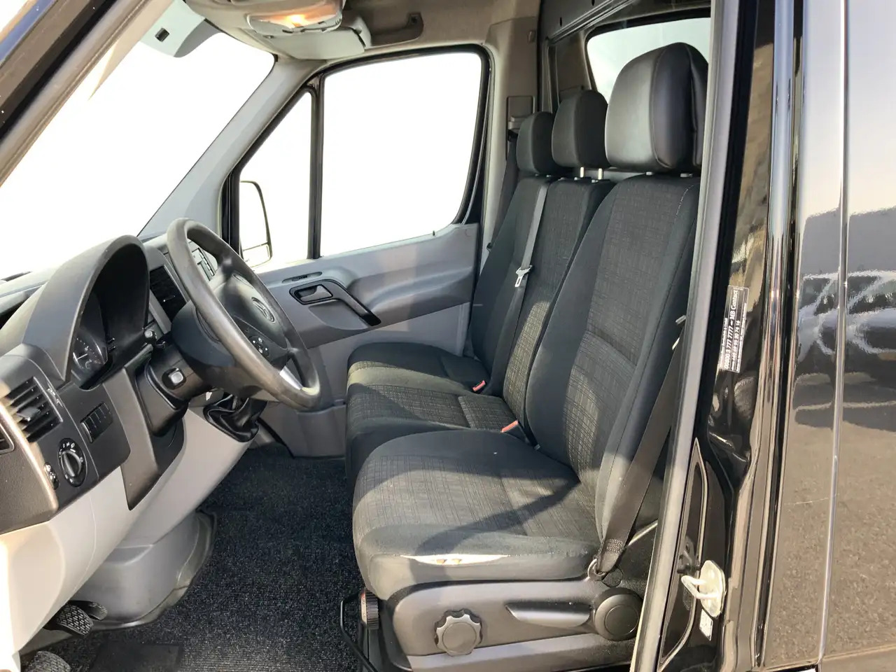 Mercedes-Benz Sprinter L2H1 MARGE 316 2.2 CDI 366 HD EURO 6 - Van panel: gambar 4 Mercedes-Benz Sprinter L2H1 MARGE 316 2.2 CDI 366 HD EURO 6 - Van panel: gambar 4