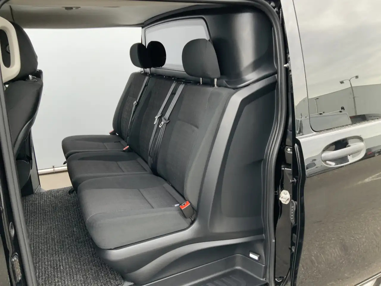 Mercedes-Benz Vito 119 CDI Lang Automaat Dub Cab Dub Schuifdeur Airco - Van kombi: gambar 5 Mercedes-Benz Vito 119 CDI Lang Automaat Dub Cab Dub Schuifdeur Airco - Van kombi: gambar 5