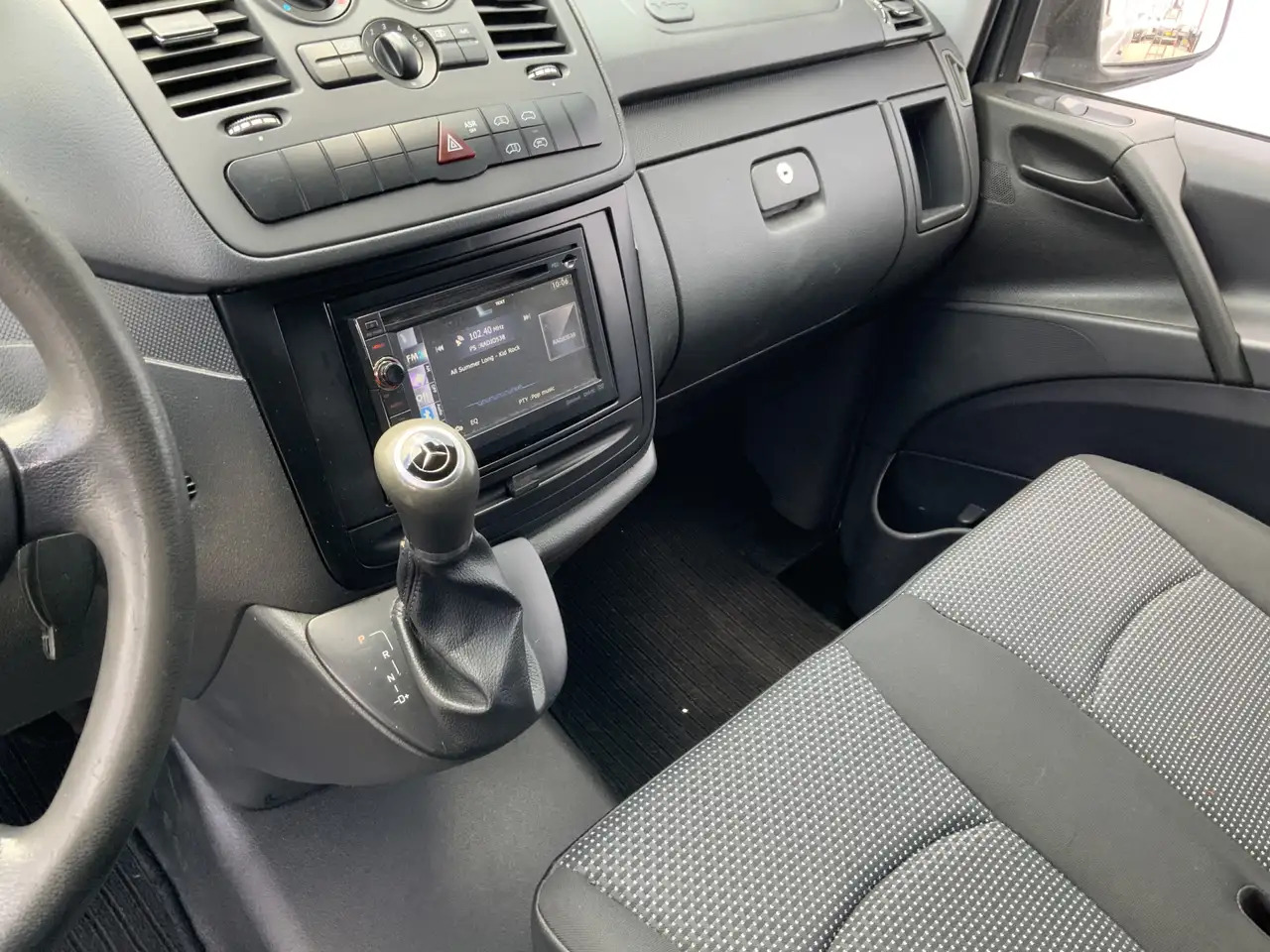 Mercedes-Benz Vito 122 CDI Automaat Koel Auto werkt 100 % 0.gr Airco - Van berpendingin: gambar 5 Mercedes-Benz Vito 122 CDI Automaat Koel Auto werkt 100 % 0.gr Airco - Van berpendingin: gambar 5