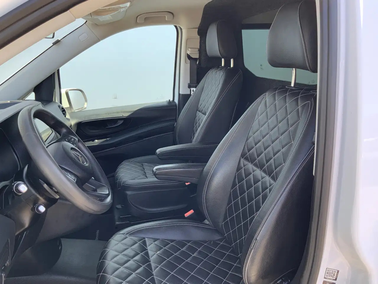 Mercedes-Benz Vito Tourer XL 114 CDI Autom. Airco Cruise Camera Alu V - Van panel: gambar 5 Mercedes-Benz Vito Tourer XL 114 CDI Autom. Airco Cruise Camera Alu V - Van panel: gambar 5