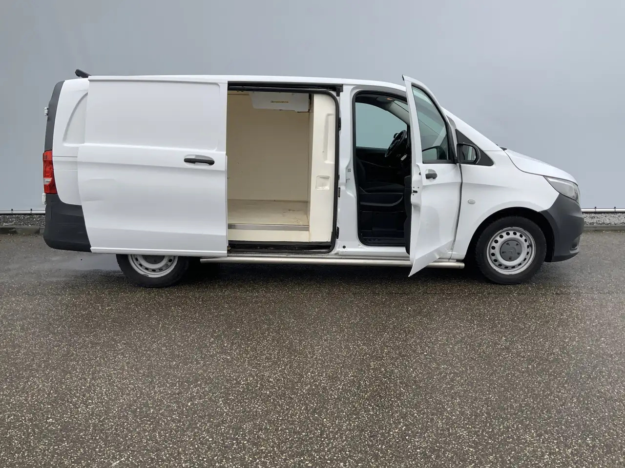 Mercedes-Benz Vito koeling konvekta Koelauto 111 CDI Functional Lang - Van berpendingin: gambar 4 Mercedes-Benz Vito koeling konvekta Koelauto 111 CDI Functional Lang - Van berpendingin: gambar 4