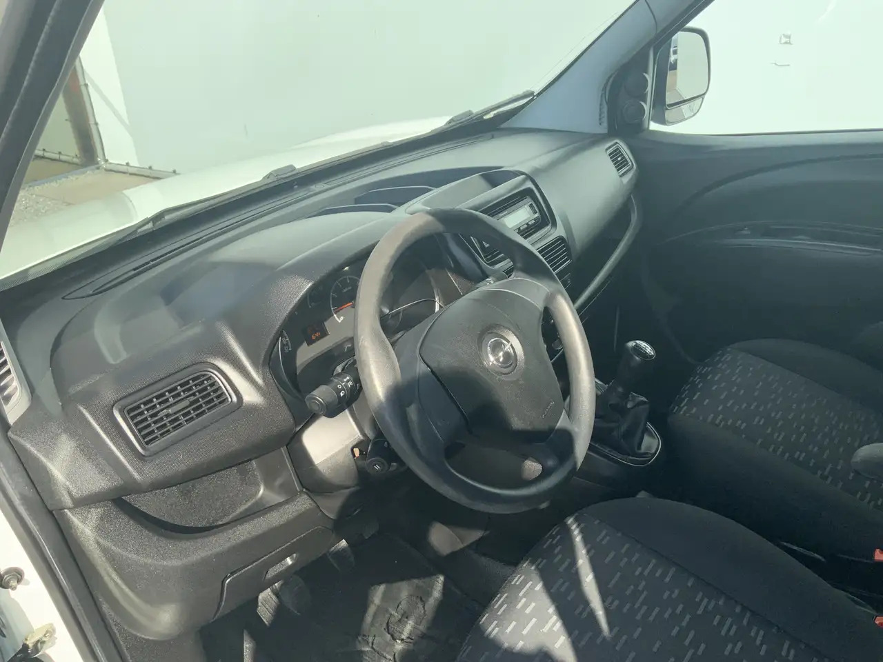 Opel Combo 1.3 CDTi L1H1 EXPORT ecoFLEX Edition Airco Trekhaa - Van kecil: gambar 5 Opel Combo 1.3 CDTi L1H1 EXPORT ecoFLEX Edition Airco Trekhaa - Van kecil: gambar 5