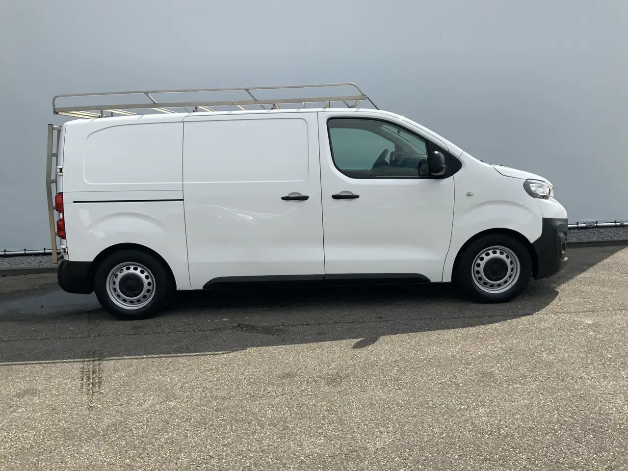 Van panel Peugeot Expert glazenwasser 226S 1.6 BlueHDI 115 Inbouw 530 liter: gambar 17