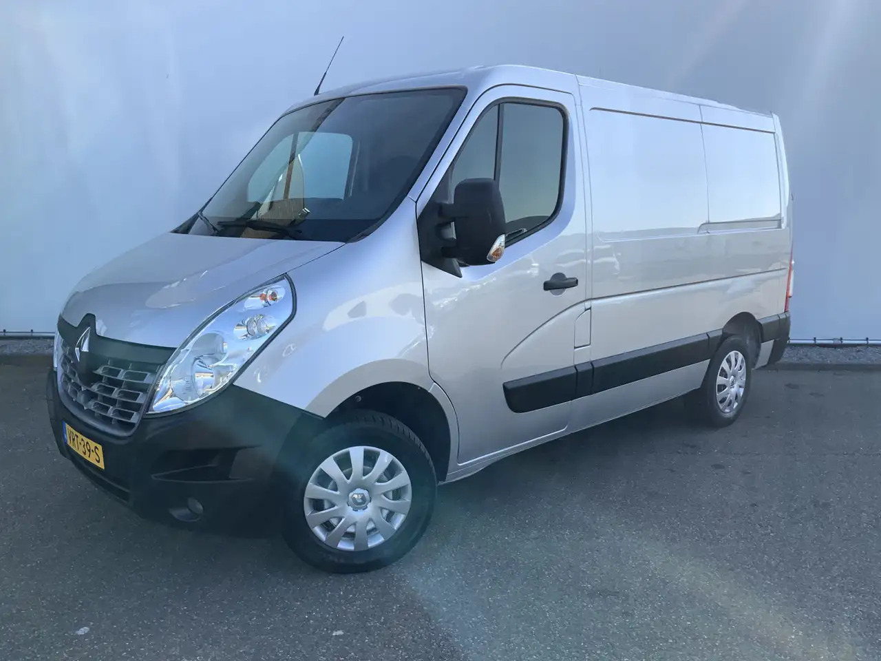 Renault Master T33 2.3 dCi L1H1Airco Cruise 3 Zits Trekhaak 2500 - Van panel: gambar 1 Renault Master T33 2.3 dCi L1H1Airco Cruise 3 Zits Trekhaak 2500 - Van panel: gambar 1