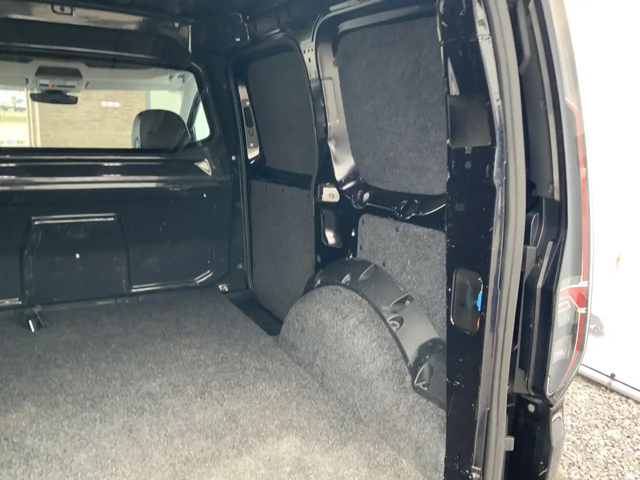 Leasing Volkswagen Caddy Cargo 2.0 TDI 1st Edition Automaat Airco Cruise Le Volkswagen Caddy Cargo 2.0 TDI 1st Edition Automaat Airco Cruise Le: gambar 8