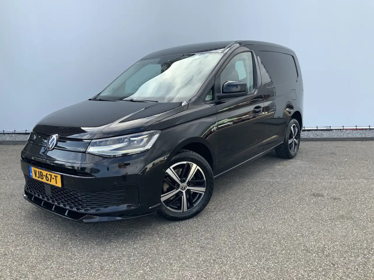Volkswagen Caddy Cargo 2.0 TDI 1st Edition Automaat Airco Cruise Le - Van kecil: gambar 1 Volkswagen Caddy Cargo 2.0 TDI 1st Edition Automaat Airco Cruise Le - Van kecil: gambar 1