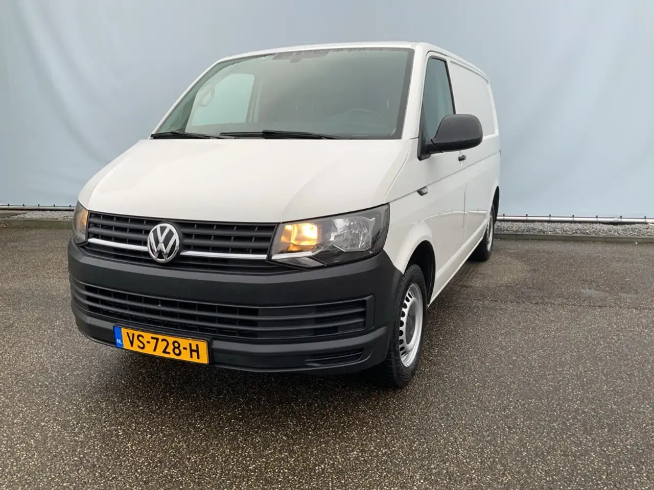 Volkswagen T6 Transporter 2.0 TDI L1H1 Comfortline Airco Navi Trekhaak 2200 - Van panel: gambar 1 Volkswagen T6 Transporter 2.0 TDI L1H1 Comfortline Airco Navi Trekhaak 2200 - Van panel: gambar 1