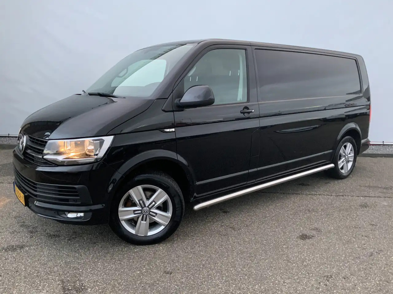 Volkswagen T6 Transporter 2.0 TDI L2H2 Highline Automaat Airco Cruise Navi A - Van panel: gambar 1 Volkswagen T6 Transporter 2.0 TDI L2H2 Highline Automaat Airco Cruise Navi A - Van panel: gambar 1