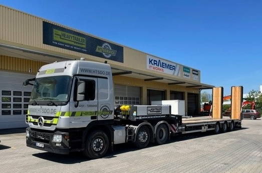FAYMONVILLE 3-Achs-Semi mit hydr. Ladebett und Rampen - Semi-trailer low bed: gambar 2 FAYMONVILLE 3-Achs-Semi mit hydr. Ladebett und Rampen - Semi-trailer low bed: gambar 2