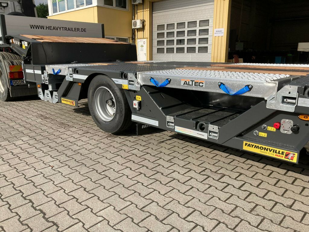 Faymonville 4-(1+3)-Achs-Tele-Semi-Radmulden-Rampen zg - Semi-trailer low bed: gambar 5 Faymonville 4-(1+3)-Achs-Tele-Semi-Radmulden-Rampen zg - Semi-trailer low bed: gambar 5