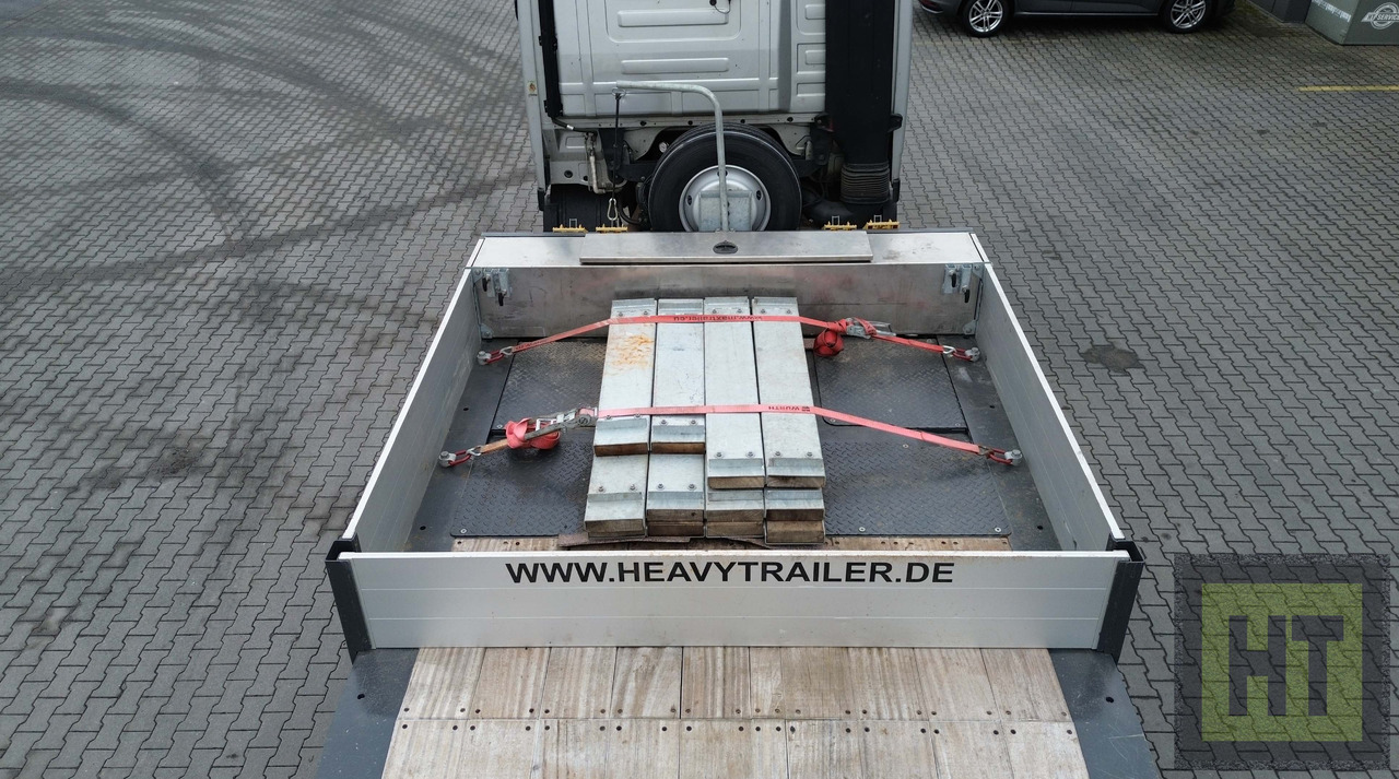 Faymonville 5-Achs-Tele-Semi-Halbachsen-Twinaxle-hydr Rampen - Semi-trailer low bed: gambar 2 Faymonville 5-Achs-Tele-Semi-Halbachsen-Twinaxle-hydr Rampen - Semi-trailer low bed: gambar 2