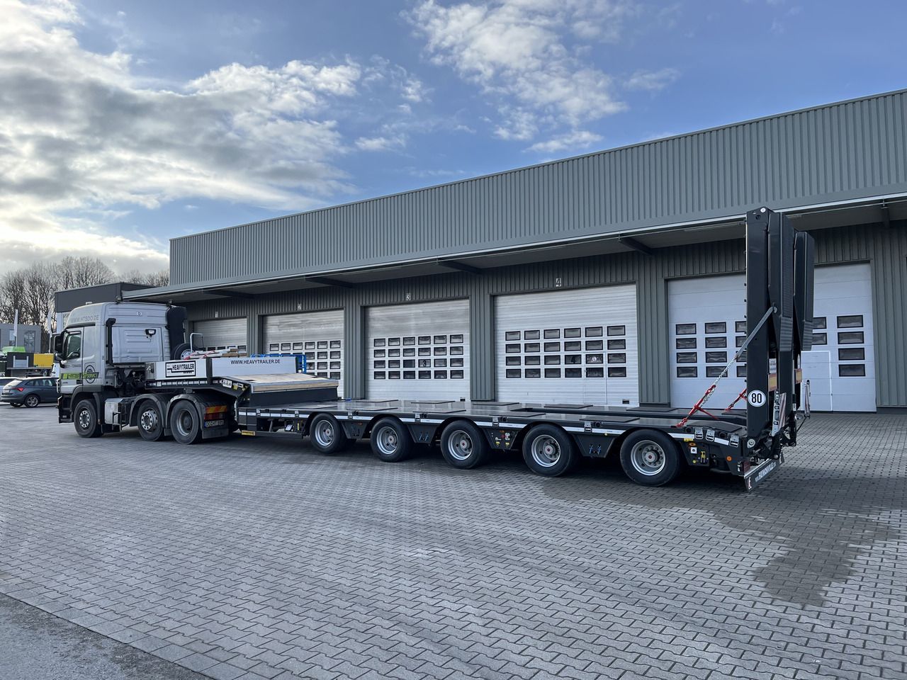 Faymonville 5-Achs-Tele-Semi mit Halbachsen "Twinaxle" und hydr. Rampen Auflieger - Semi-trailer low bed: gambar 1 Faymonville 5-Achs-Tele-Semi mit Halbachsen "Twinaxle" und hydr. Rampen Auflieger - Semi-trailer low bed: gambar 1