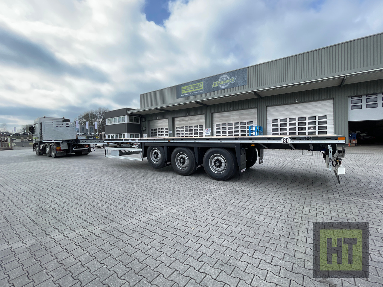 Faymonville MAX Trailer 3-Achs-Tele-Plateau-nachlaufgelenkt - Semi-trailer flatbed: gambar 5 Faymonville MAX Trailer 3-Achs-Tele-Plateau-nachlaufgelenkt - Semi-trailer flatbed: gambar 5